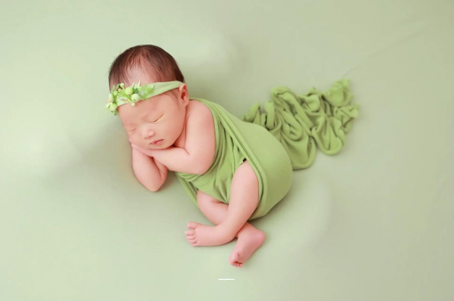 平湖宝宝在肚子里打嗝