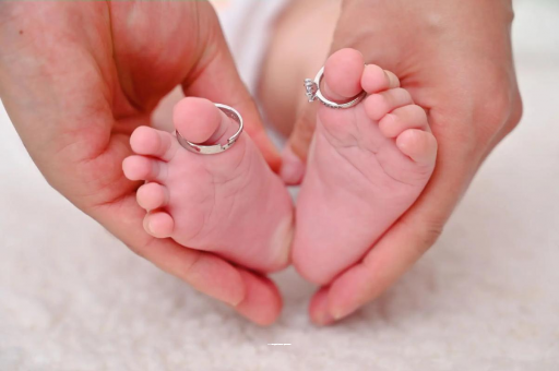 平湖怀孕肚子一边高一边低 平湖怀孕肚子一边高一边低